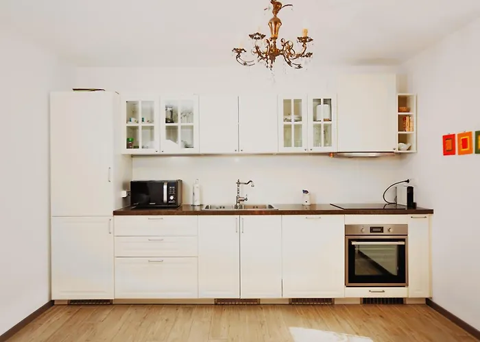 Happy Casa Apartment