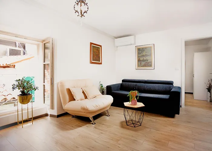 Happy Casa Apartment *